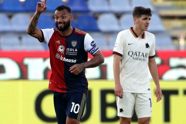 Hasil Cagliari vs AS Roma